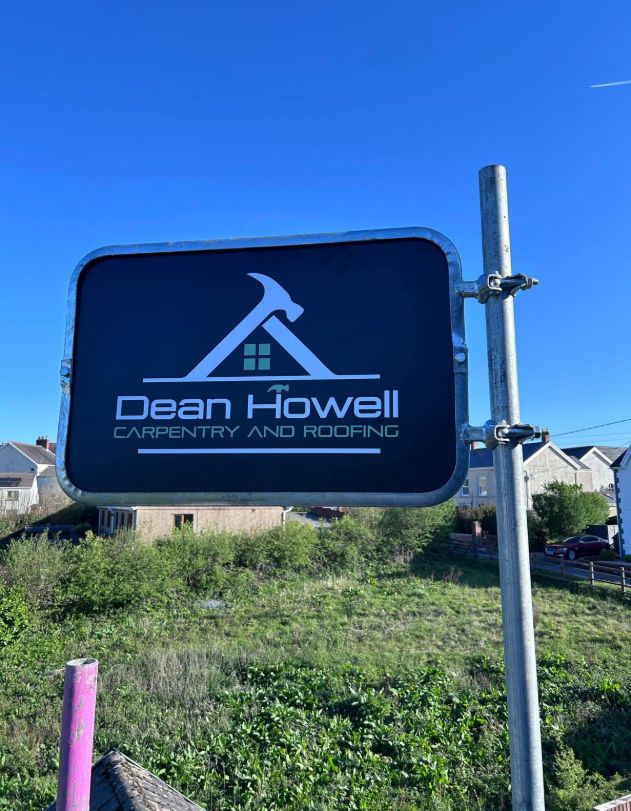 Dean Howell Carpentry and Roofing site sign